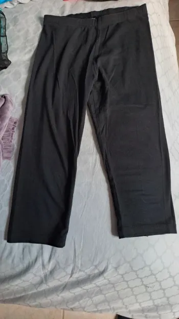 Legging noir taille 146