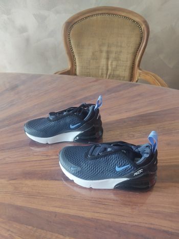 Baskets Nike air max 270 T 27.5