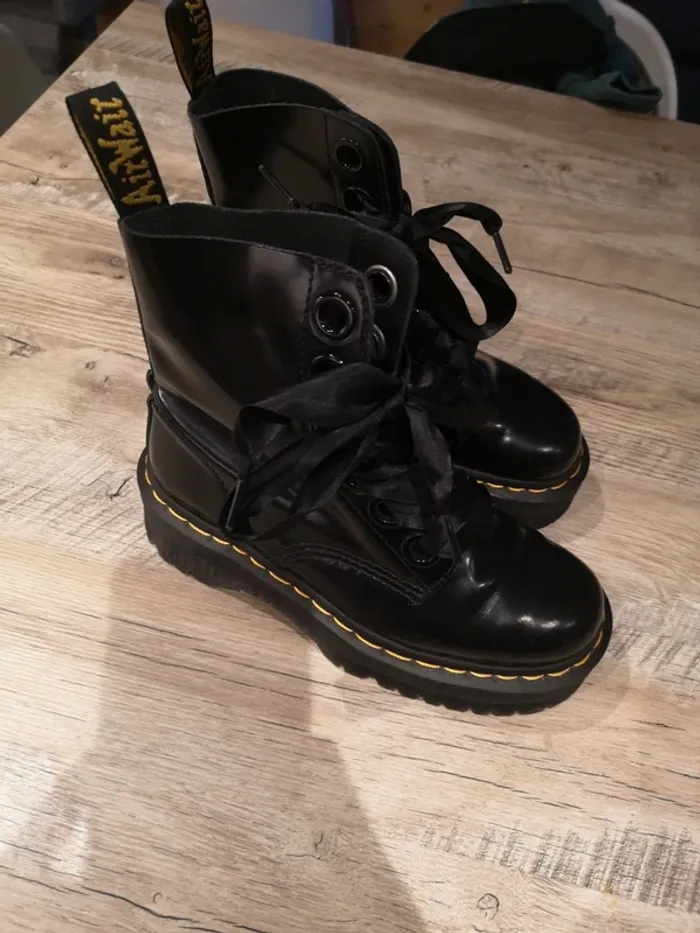 Dr martens molly noir plate-forme femme pointure 37 - photo numéro 3