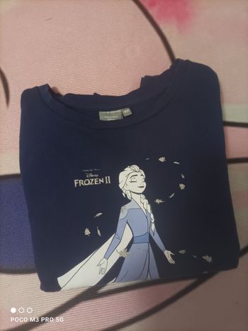 Vend pull reine des neige 10 ans