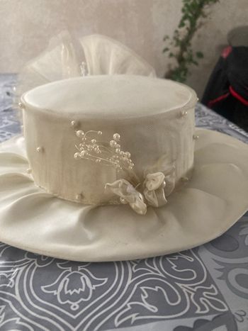 Chapeau de mariée