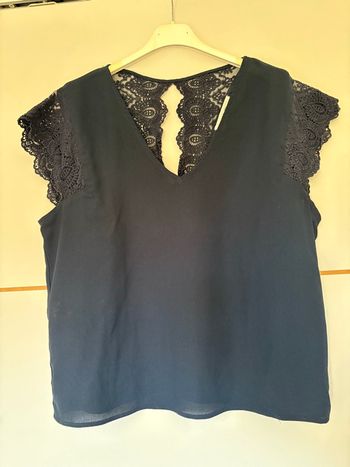 Joli tshirt Promod taille 40