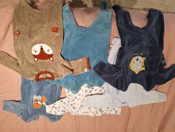 Pyjamas naissance, 1 mois et 3 mois