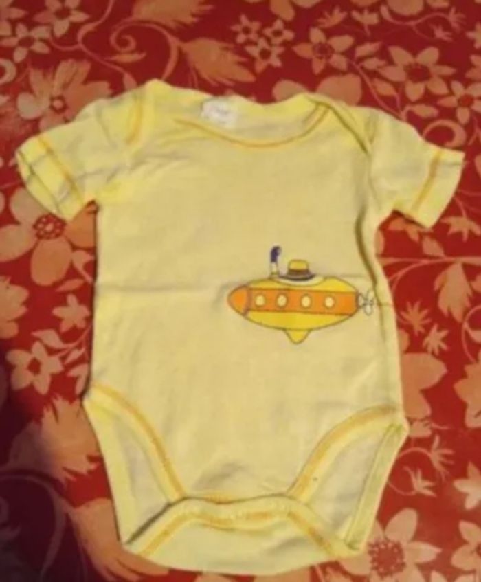 Lot de 3  bodys pour garçon en 3 mois