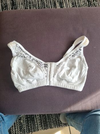 Soutien gorge neuf ouverture sur le devant