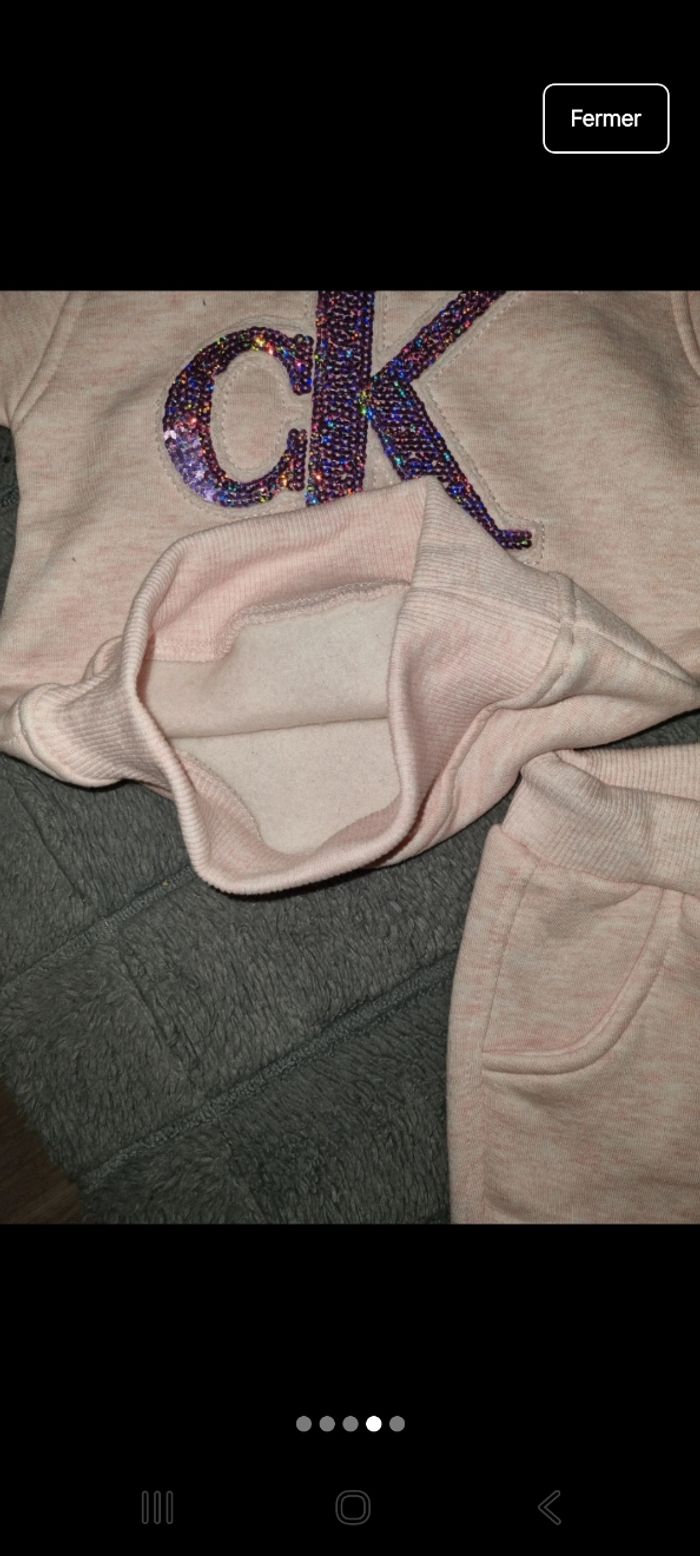 Ensemble de jogging - photo numéro 4