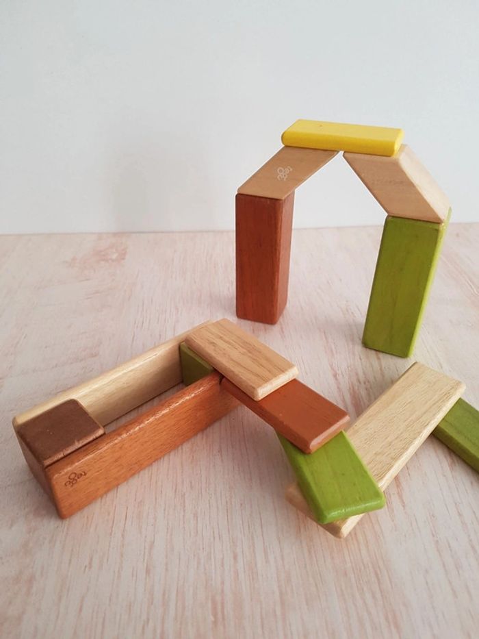 Jeu de construction magnétique en bois Tegu - photo numéro 12