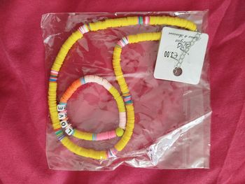 Bracelet Love et collier ensemble neuf avec étiquette