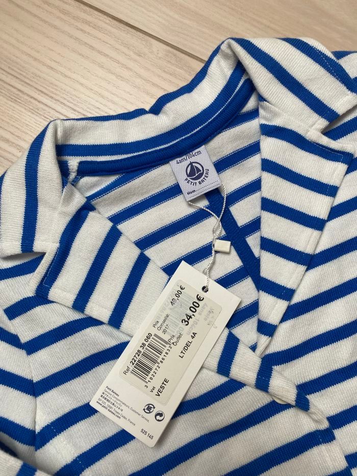 Veste petit bateau 4 ans Neuve - photo numéro 2