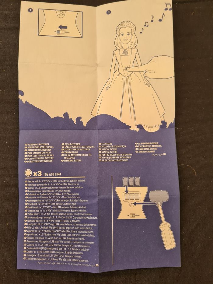 Poupée Emma Watson Belle qui chante - photo numéro 7