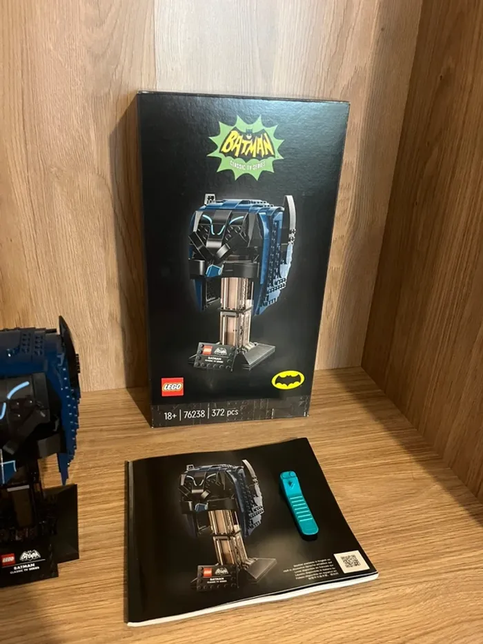 Lego - casque Batman - Classic TV Séries - DC Comics - photo numéro 8
