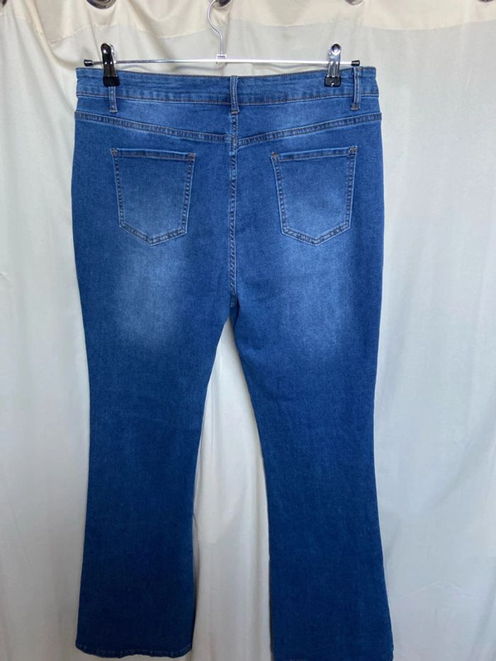 Jeans neuf - photo numéro 4