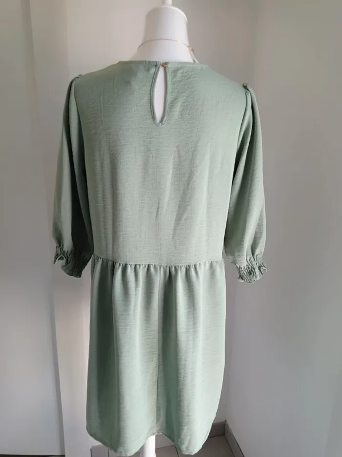 Magnifique robe trapèze babydoll vert amande vert d'eau T.M Kiabi - photo numéro 3