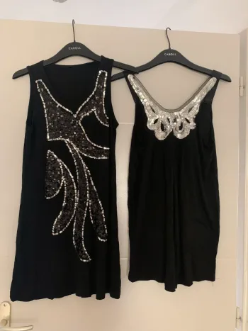 Lot de 2 tuniques noir à paillettes argenté taille S