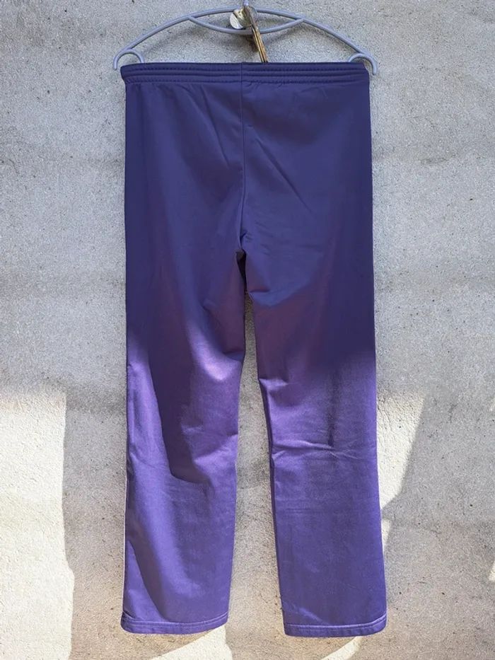 Jogging violet - photo numéro 2
