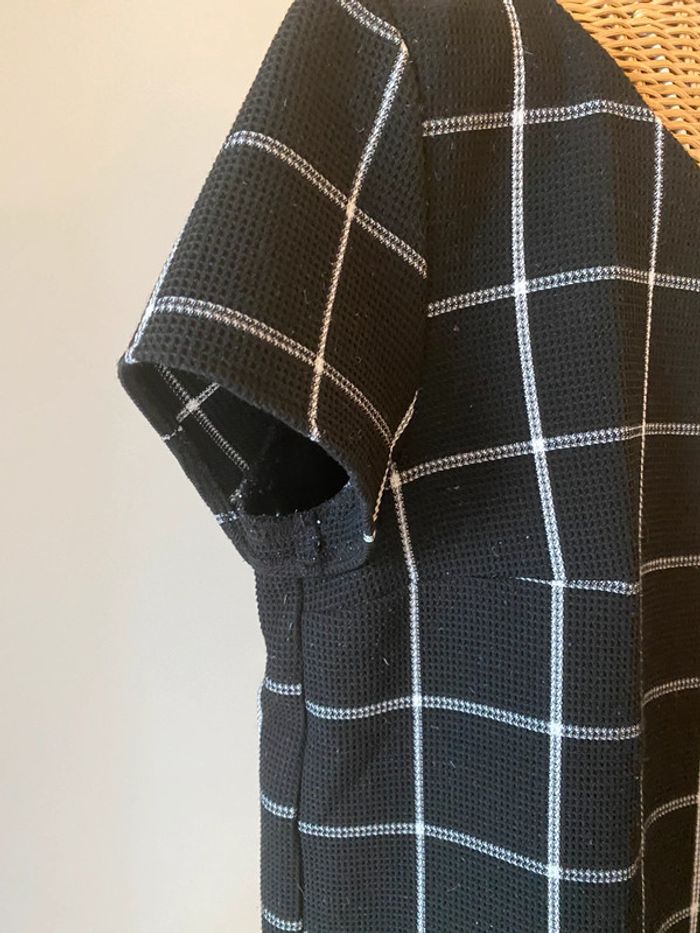Tee shirt Camaïeu noir et blanc à gros carreaux taille 36/38 - photo numéro 7