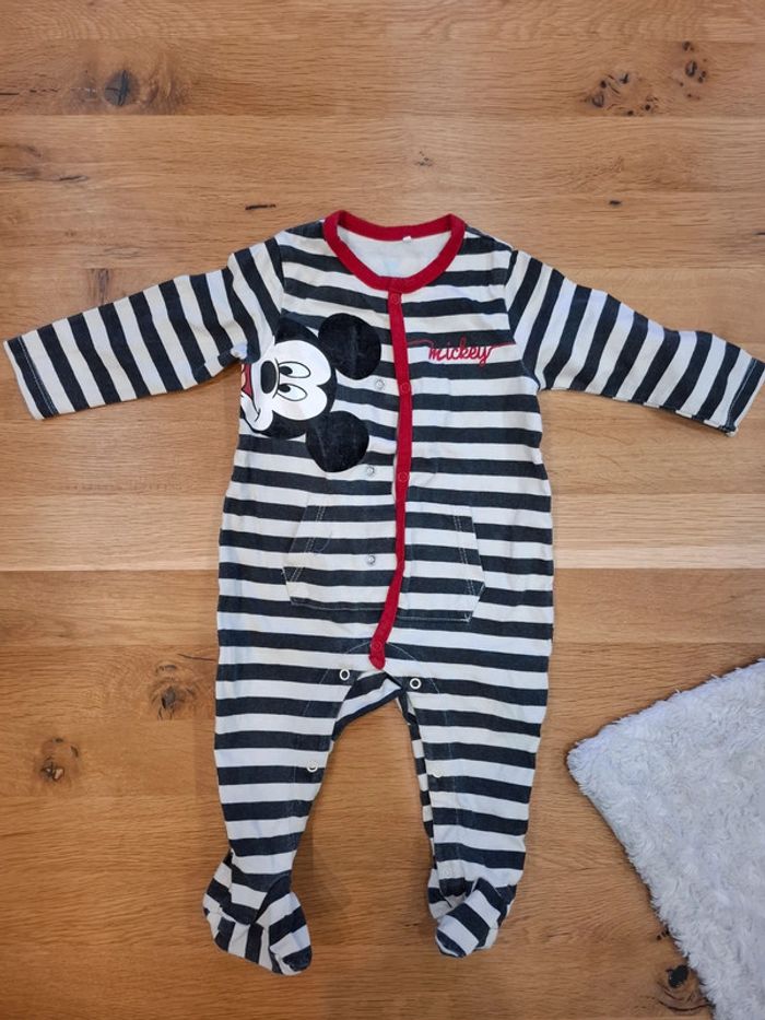 Lot 3 pyjamas - photo numéro 3