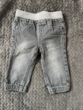 Jean Kiabi taille 12 mois 