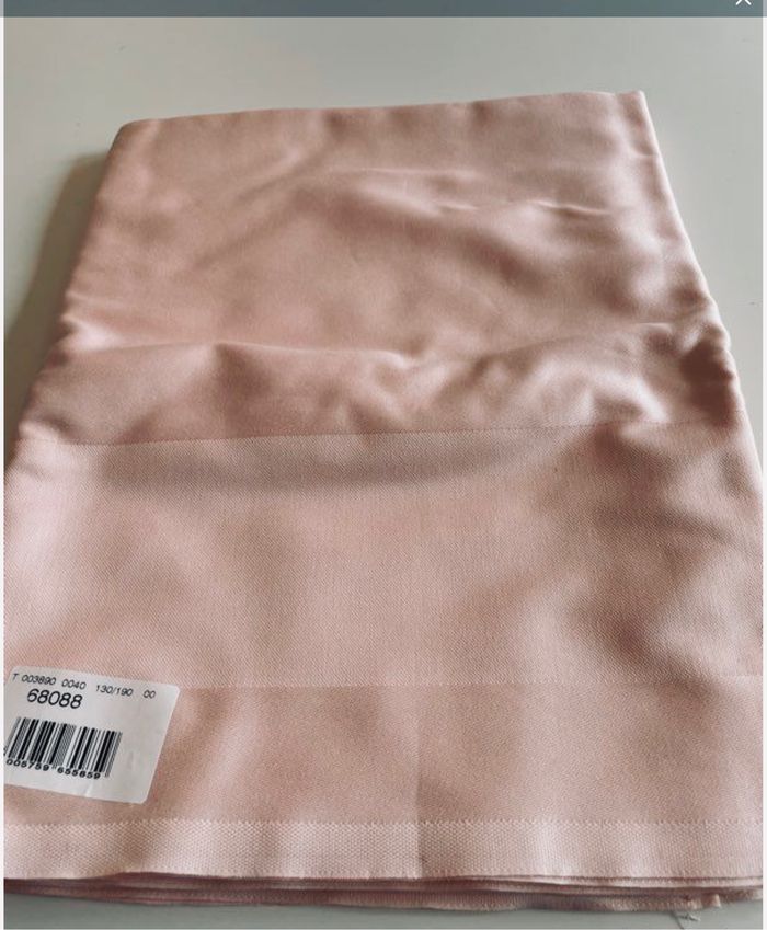 Nappe en coton, tissu damassé rose 130x190 cm Erwin Muller
