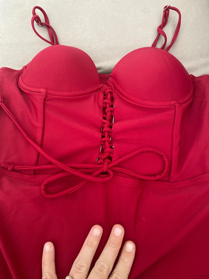 Maillot de bain, une pièce - photo numéro 2
