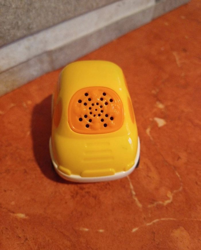 Capucine tut tut jolie citadine - photo numéro 4