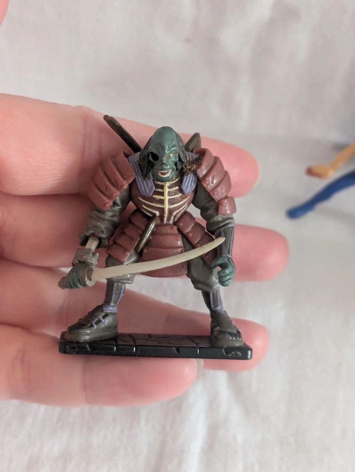 Lot figurines Yo Gi Oh - photo numéro 2