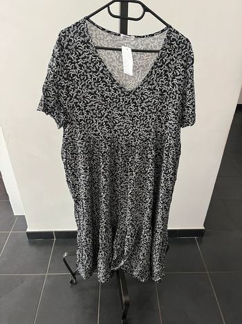 Robe noire à motif Taille 44