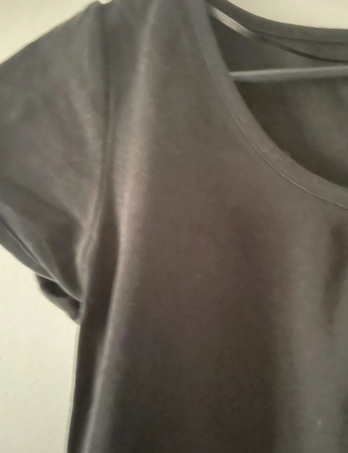 T-shirt - photo numéro 3