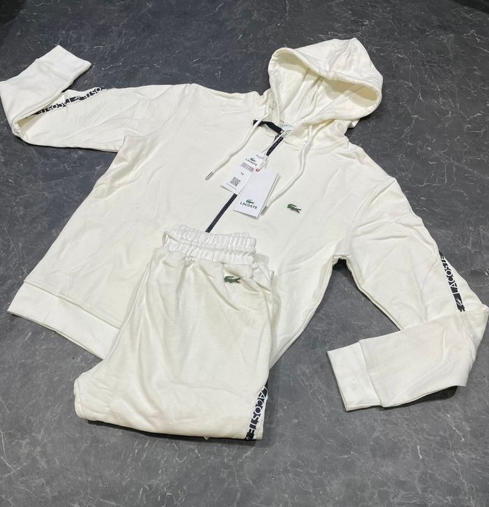 Ensemble Lacoste - photo numéro 4