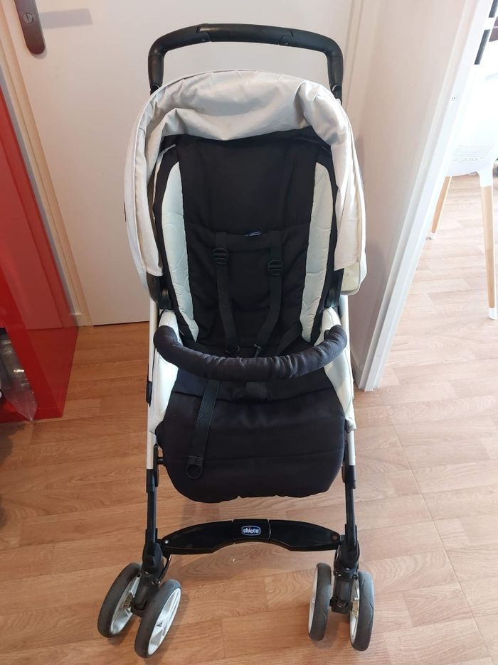 Pousette chicco trio - photo numéro 3