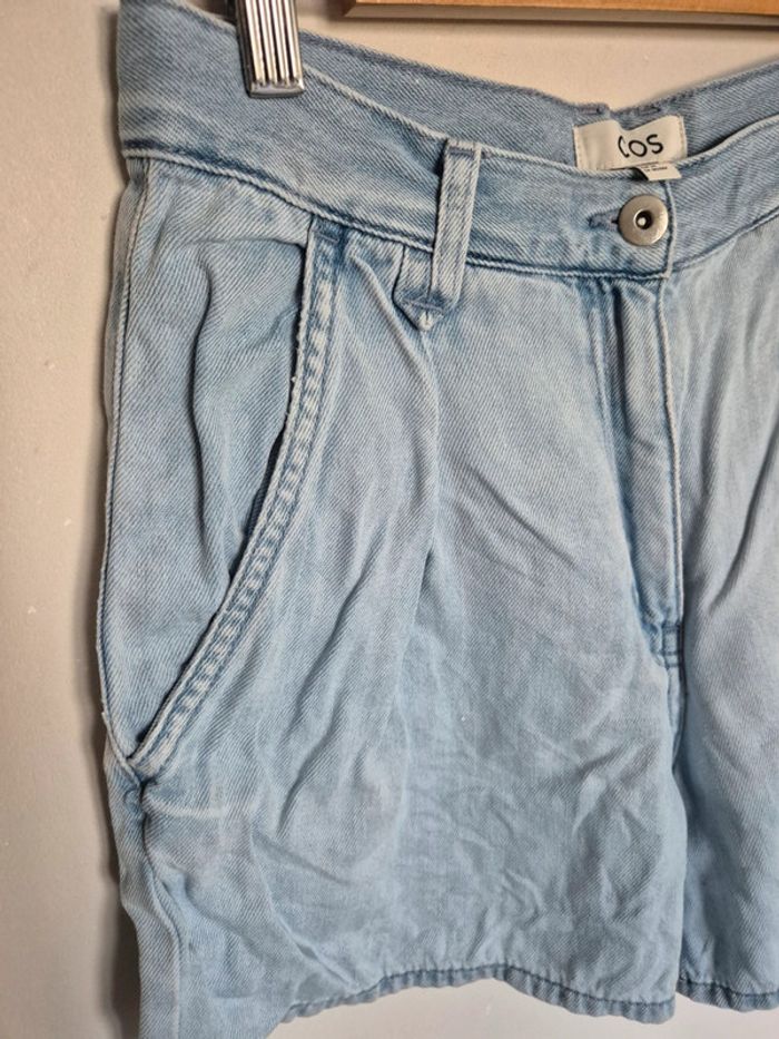 Short Cos taille 26 - photo numéro 5
