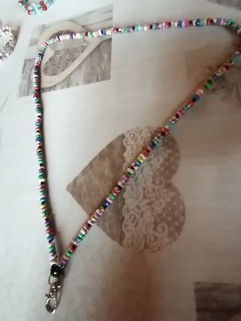 Collier pour portable