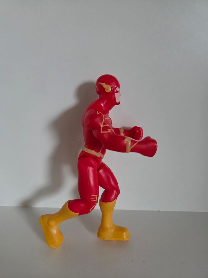 Figurine The Flash (DC Comics) - Articulée - Bon État - photo numéro 2