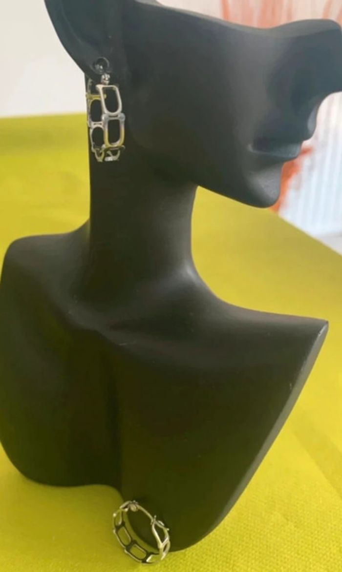 Boucles d’oreilles créoles géométriques argentées 22mm en acier inoxydable - photo numéro 4