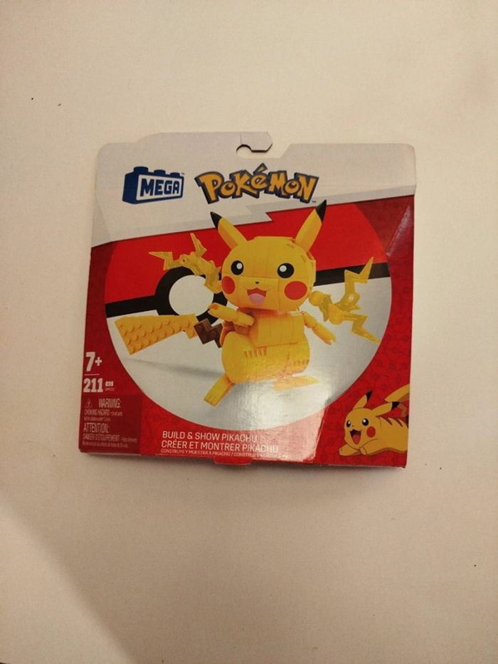 Mega Pokémon Pikachu 12cm neuf 211 pièces jouet enfant 7+ construction rare