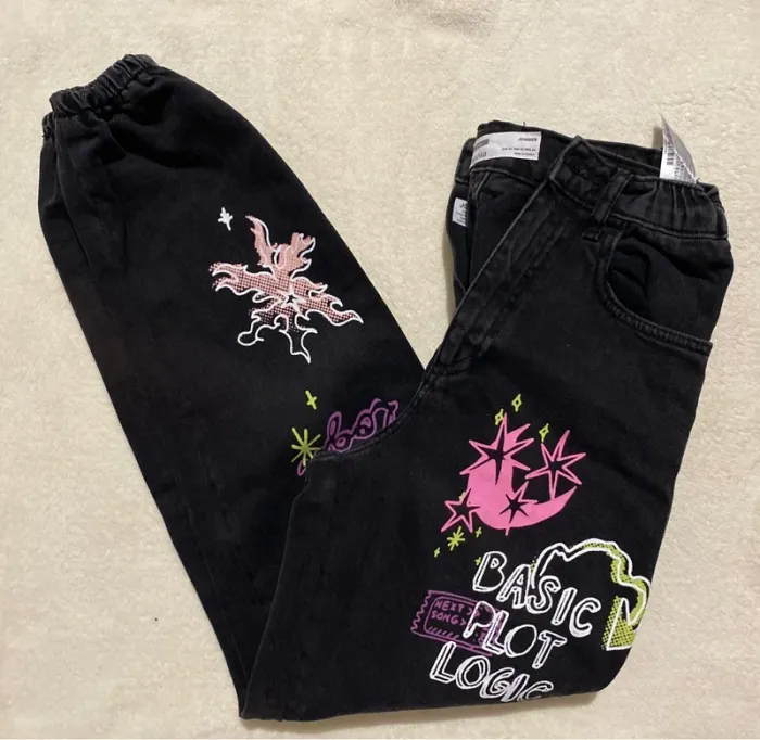 Jean Jogger imprimé graffiti – Bershka - photo numéro 3