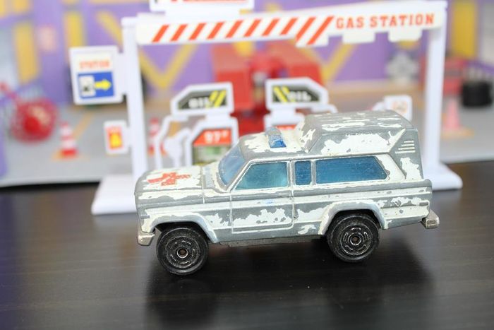Majorette Jeep cherokee - photo numéro 2