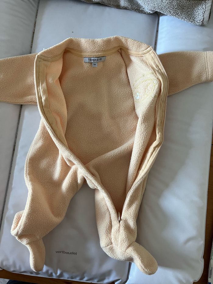 Surpyjama polaire 1 mois - photo numéro 3