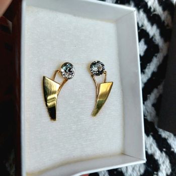 Magnifiques boucles d'oreilles neuves Fabos x Swarovski