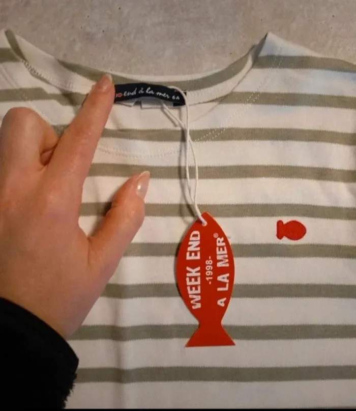 Haut hiver fille 6 ans weekend à la mer neuf - photo numéro 2