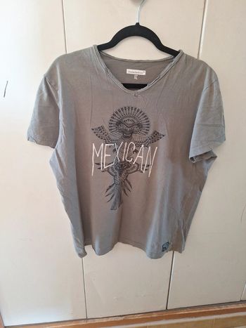 T-shirt kaki XL in extenso