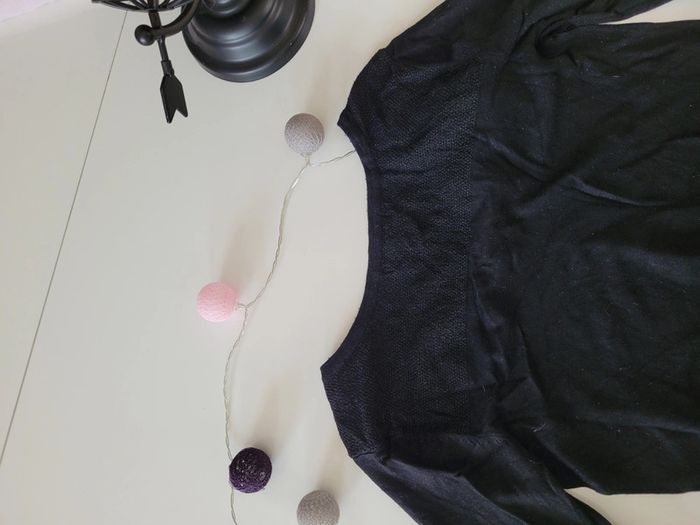 Pull noir - photo numéro 4