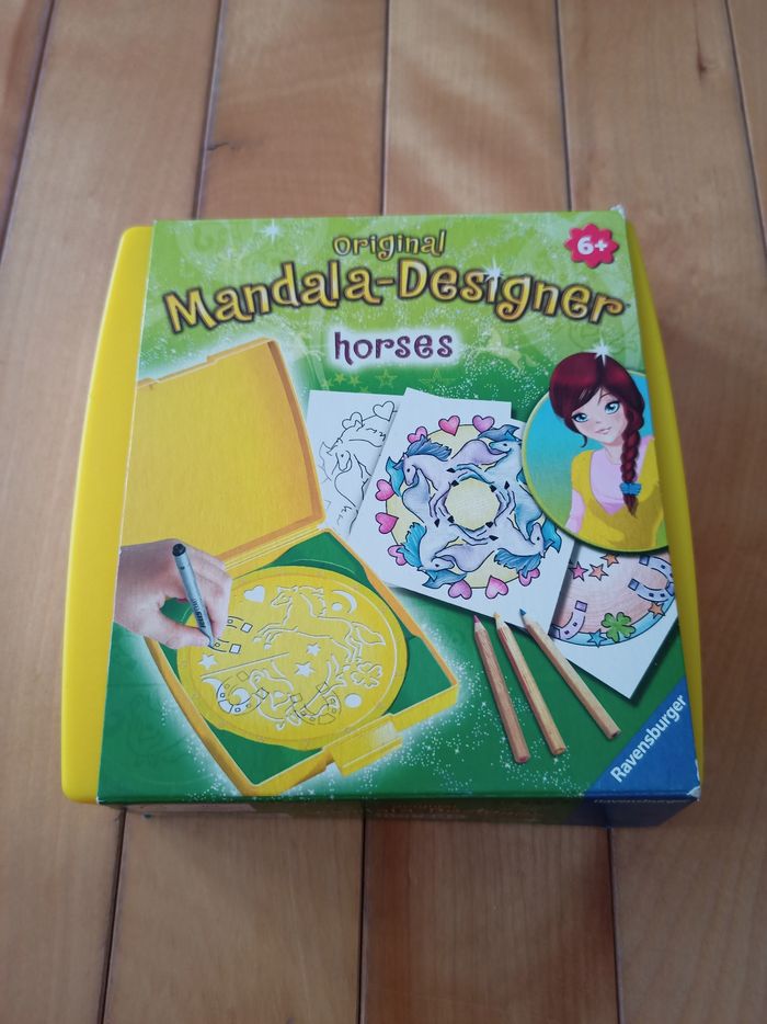 Boite mandala designer cheval