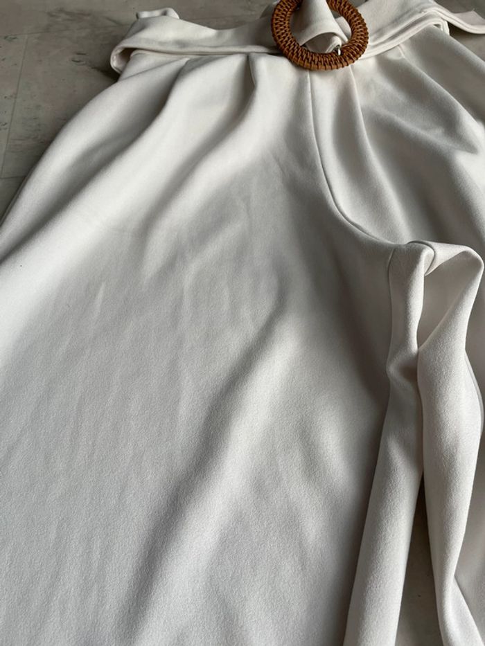 Pantalon fluide blanc Asos avec ceinture intégré - photo numéro 2