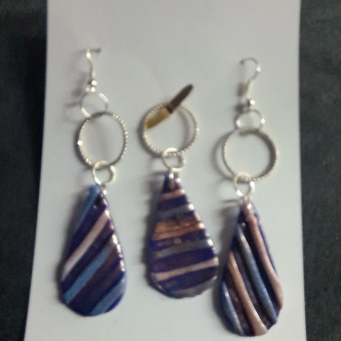 Parrurre boucles d'oreilles pendante avec pendentif assortie - photo numéro 7