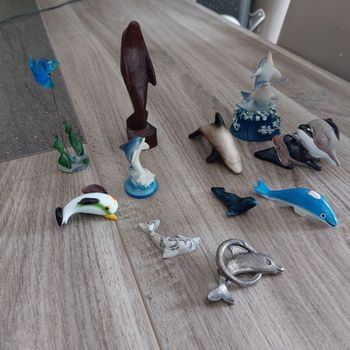 Lot 11 figurines Dauphin