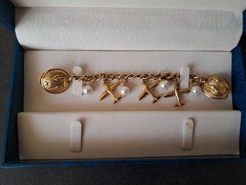 Broche femme