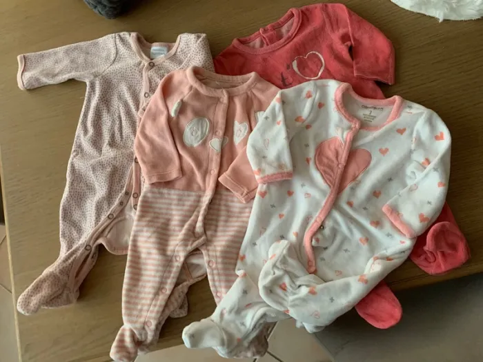 Lot de 4 pyjamas 3 mois fille