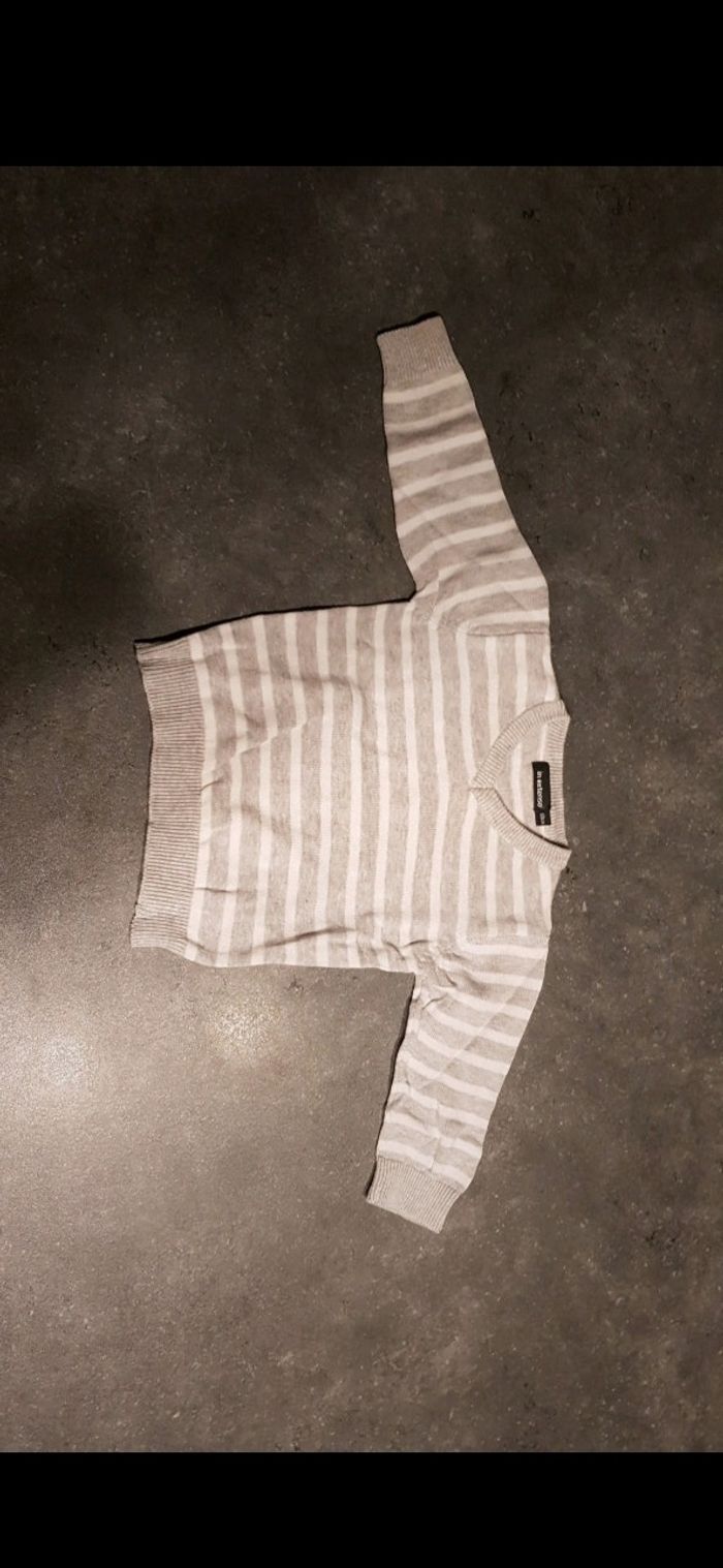 Pull garçon, 6 mois.