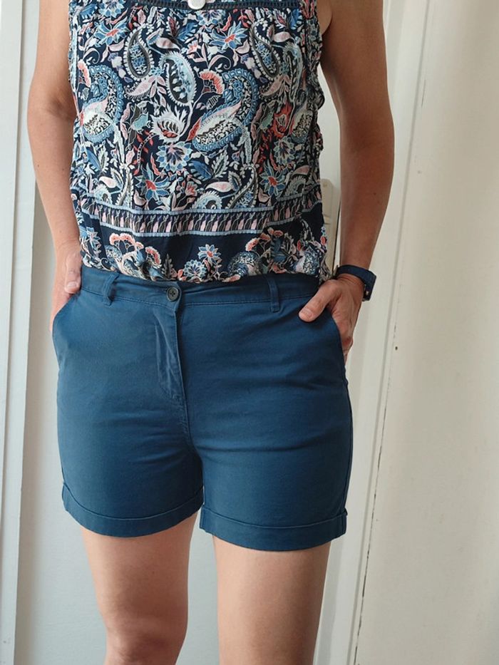 Short taille haute marine S - photo numéro 2